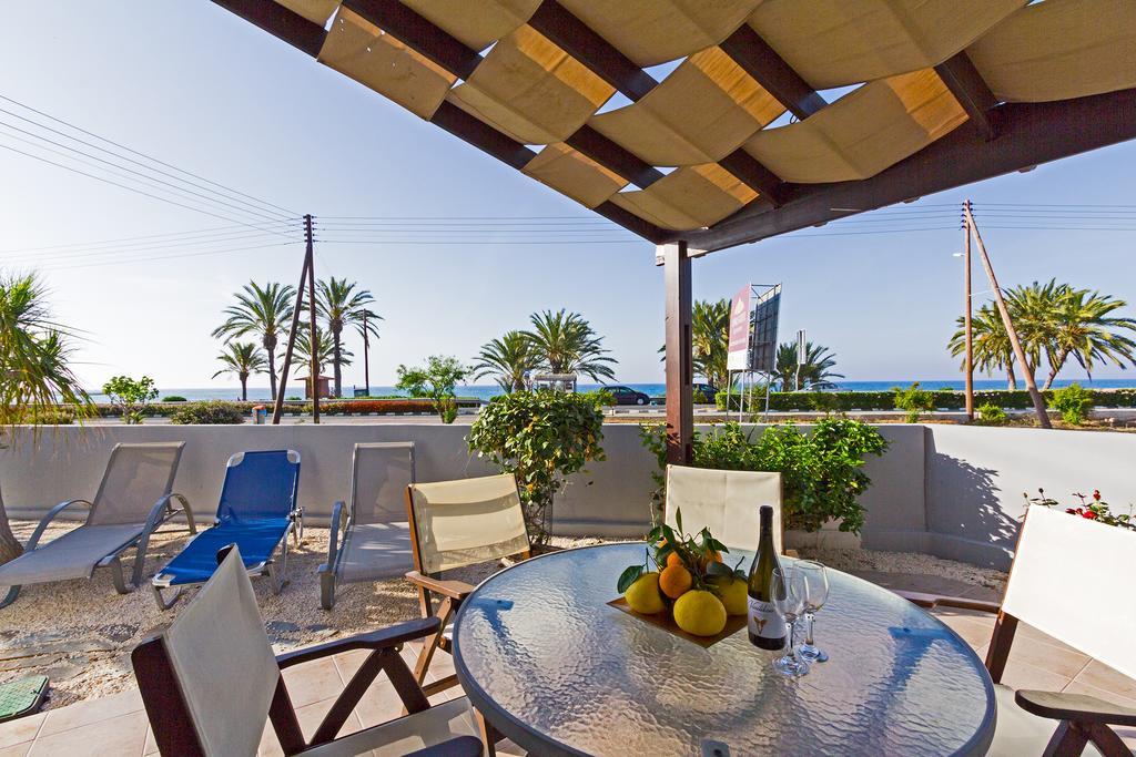 G&E Beach Apartments Полис Екстериор снимка